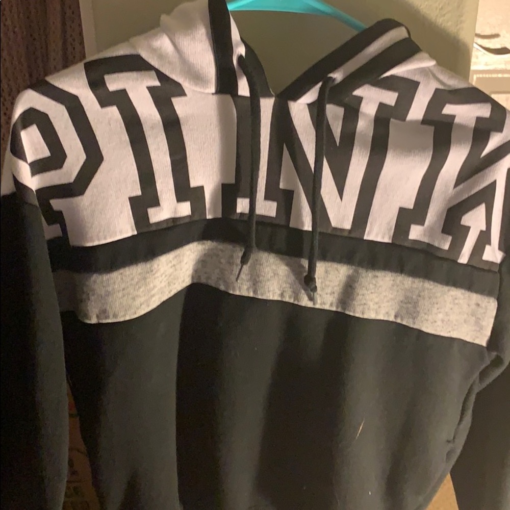victoria’s secret pink sweatshirt!